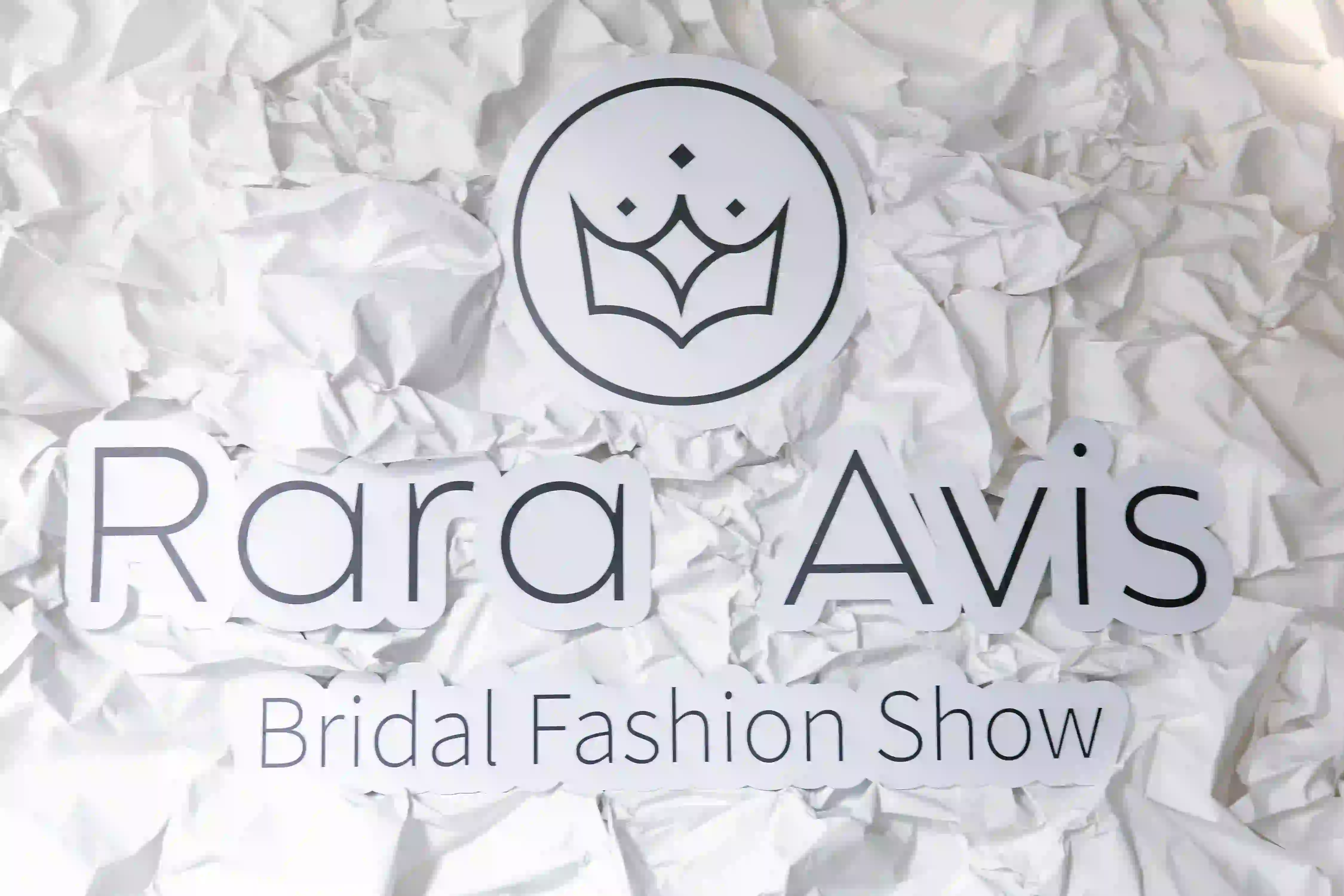 Логотип Rara Avis Bridal Fashion Show 2027